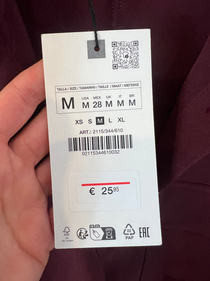 ZARA. Total look fluido burdeos. T M