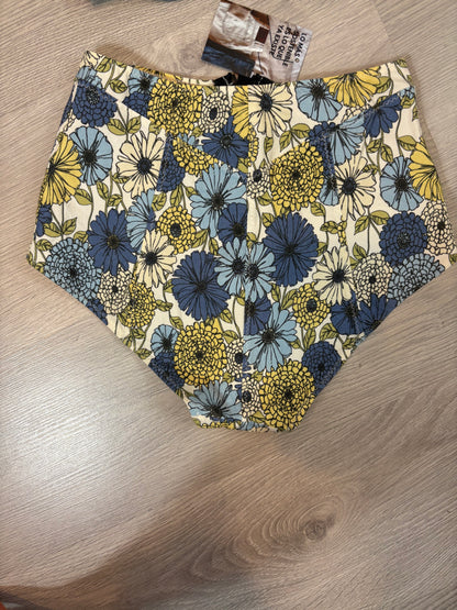 LISA MAIRE FERNÁNDEZ. Bikini estampado flores. T M