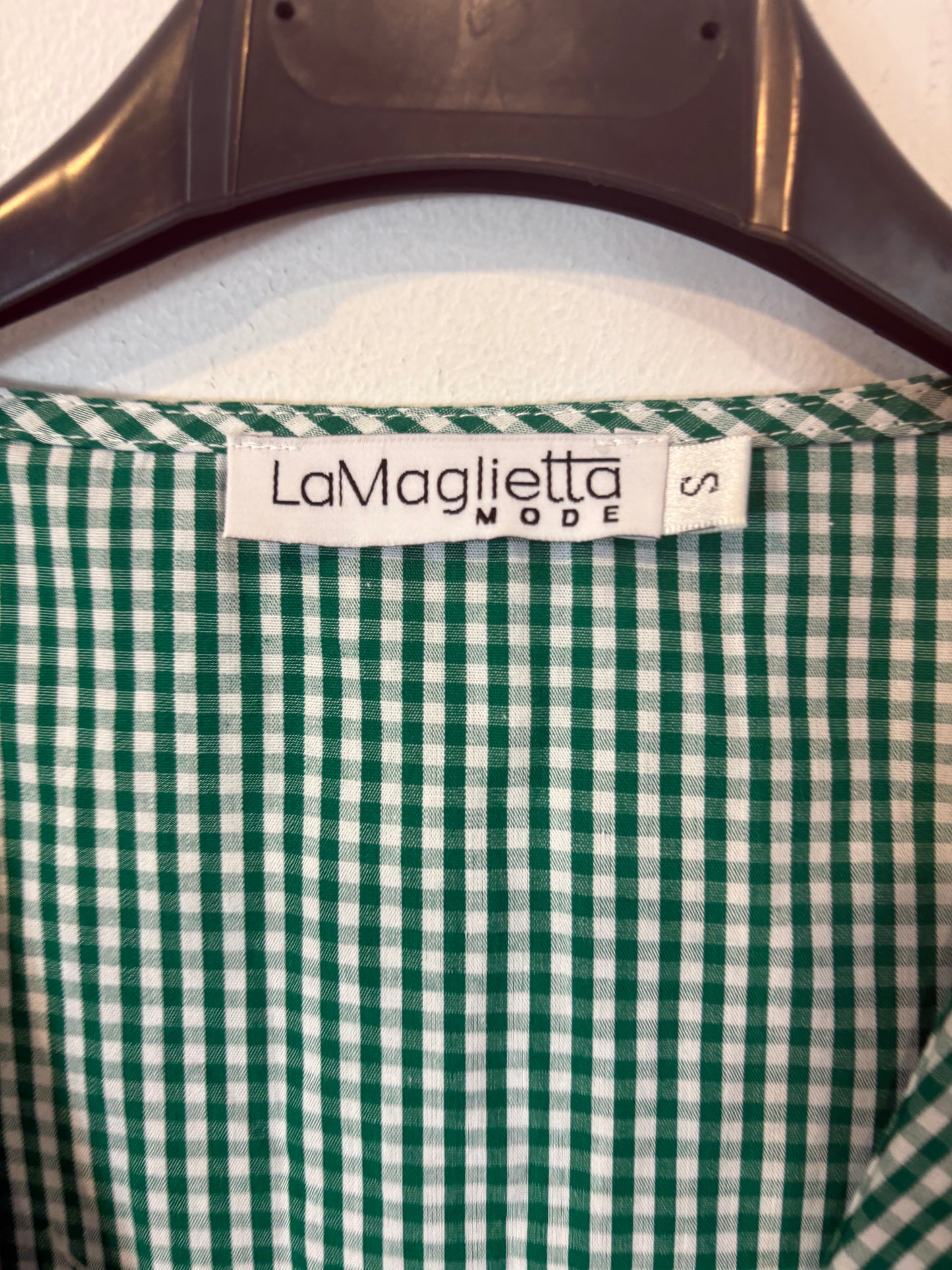LAMAGLIETTA. Blusa vichy verde cuello