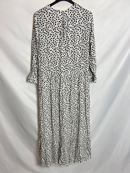 ZARA. White polka dot dress, size XS