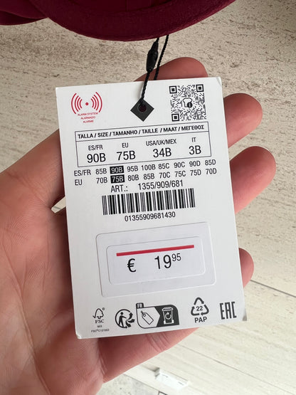 ZARA. Sujetador burdeos textura. T 90B