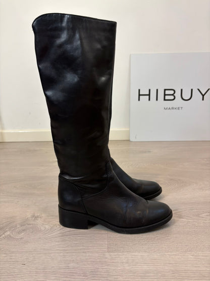 FRANCESCO BRUNELLI. Botas alas en negro. T 40