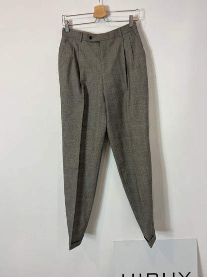 WINDSOR. Pantalón pinzas pata de gallo. T 40 (36)