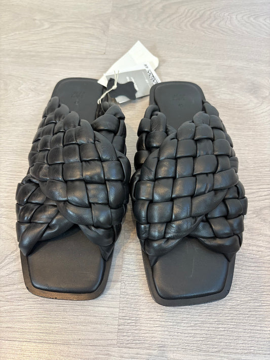 H&M. Sandalia trenzada piel en negro. T 40