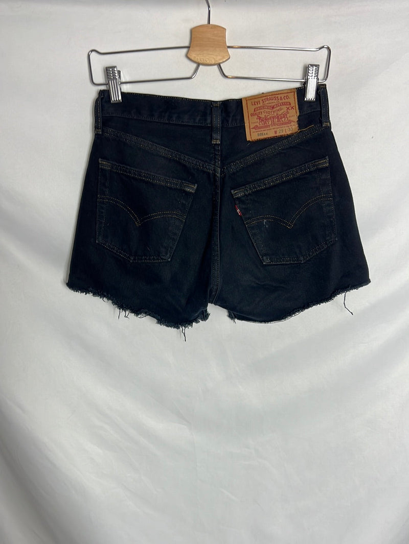 LEVI’S. Denim shorts azul oscuro. T 29 (36)