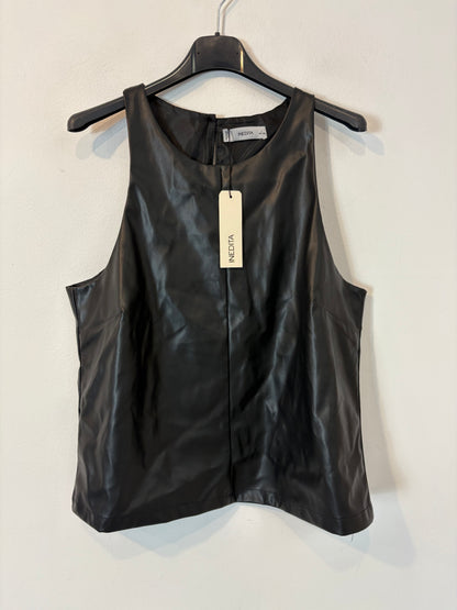 INEDITA. Conjunto negro efecto piel