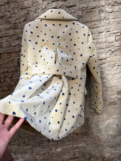 PAUL&JOE. Chaqueta textura beige estampado