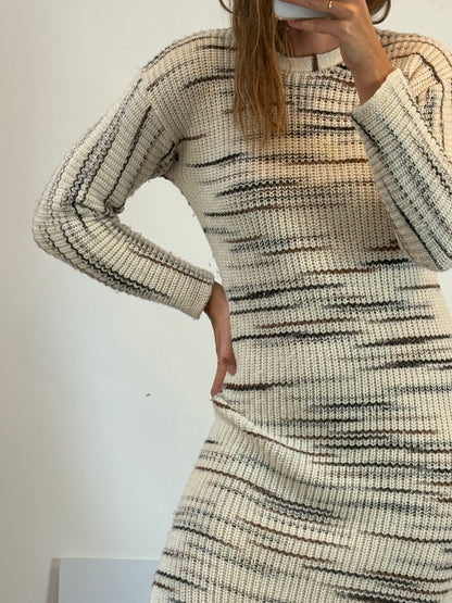 MASSIMO DUTTI. Short green skirt with pocket T.xs