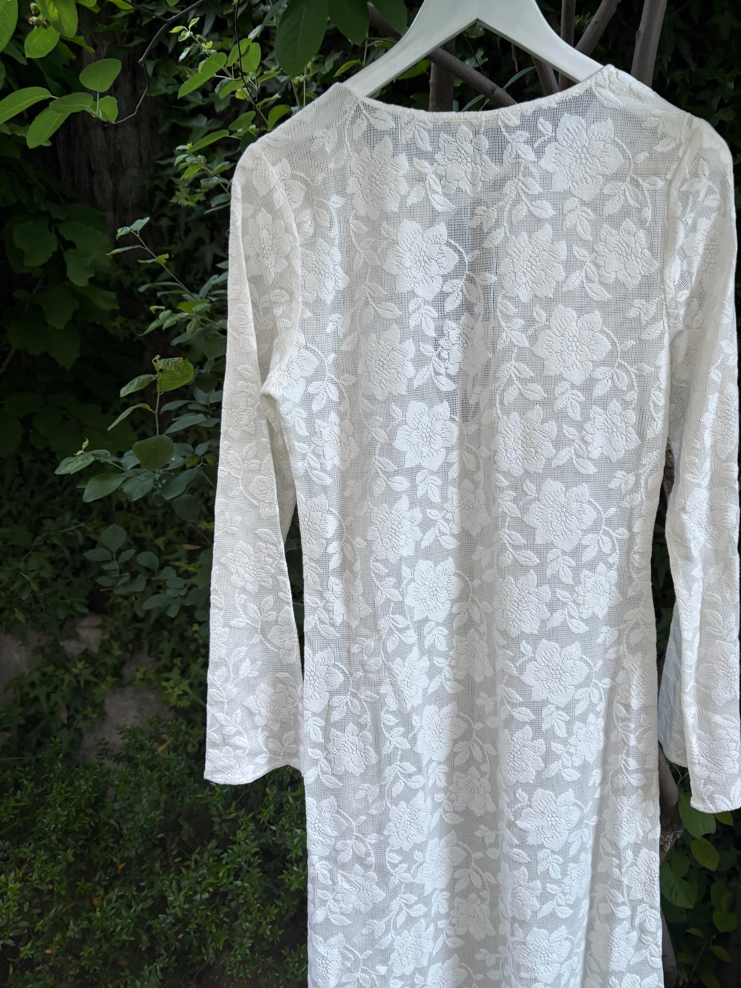 ZARA HOME. Vestido largo blanco calado