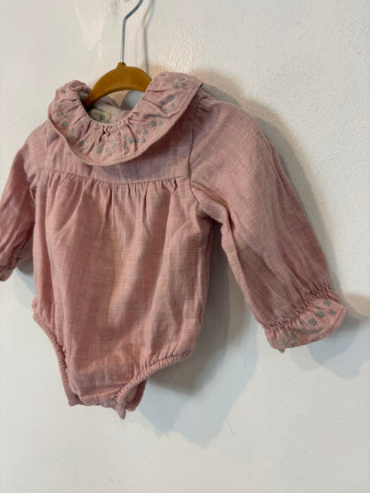 GOCCO. Ranita rosa jaspeado bordados. T 1-3 meses