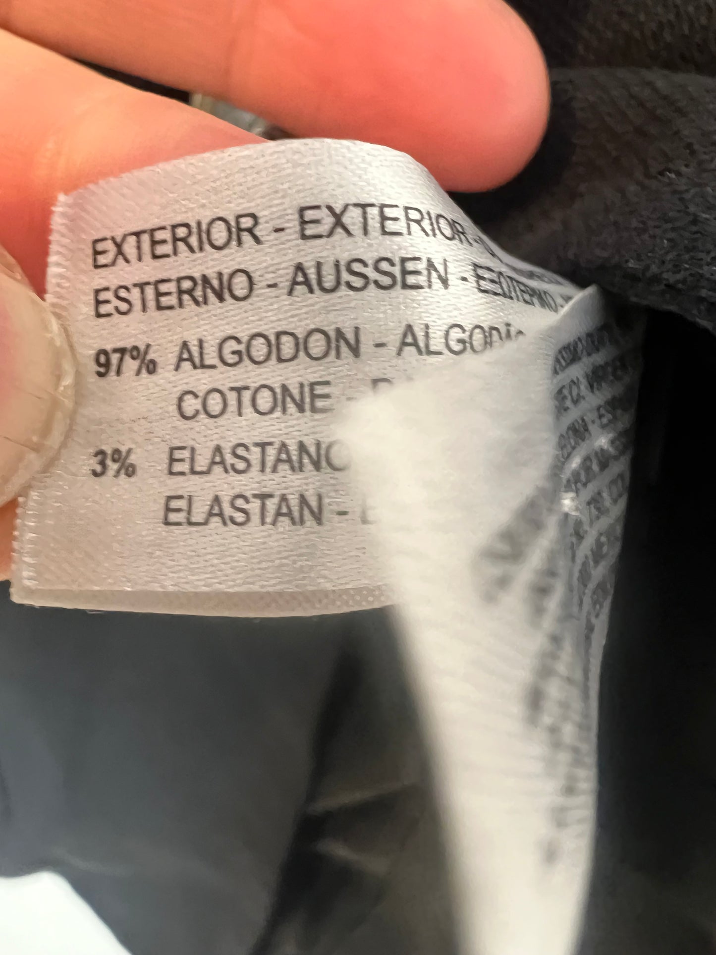 MASSIMO DUTTI. Black suit jacket, size 36/38