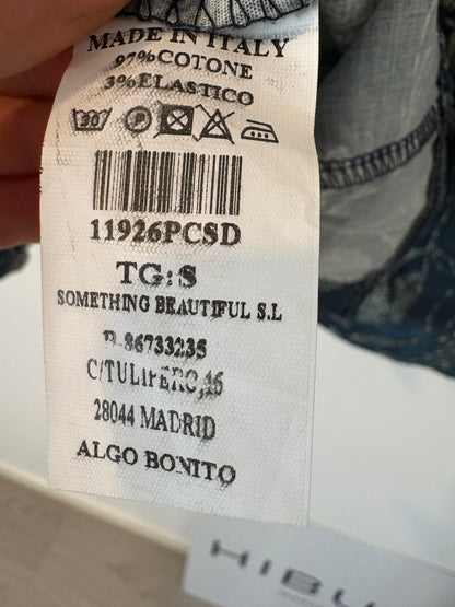 ALGO BONITO. Blusa estampada verdes. T S