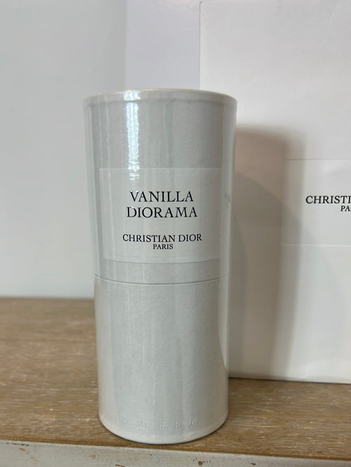 CHRISTIAN DIOR VANILLA DIORAMA. Agua de permute unisex. T 125 ml