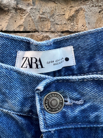 ZARA. Denim slouchy abotonado . T 34