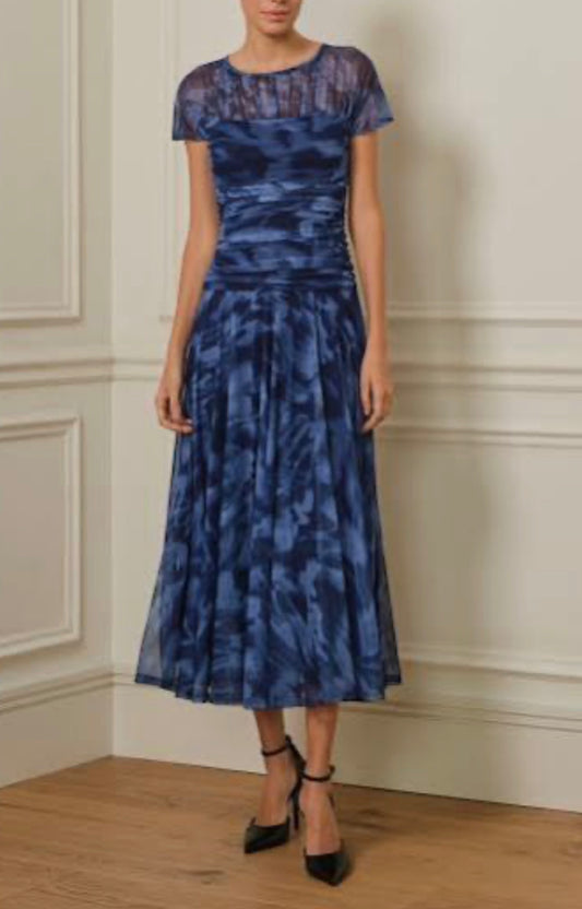 JUAN AVELLANEDA x SEEIOU. Vestido largo tul elástico azules