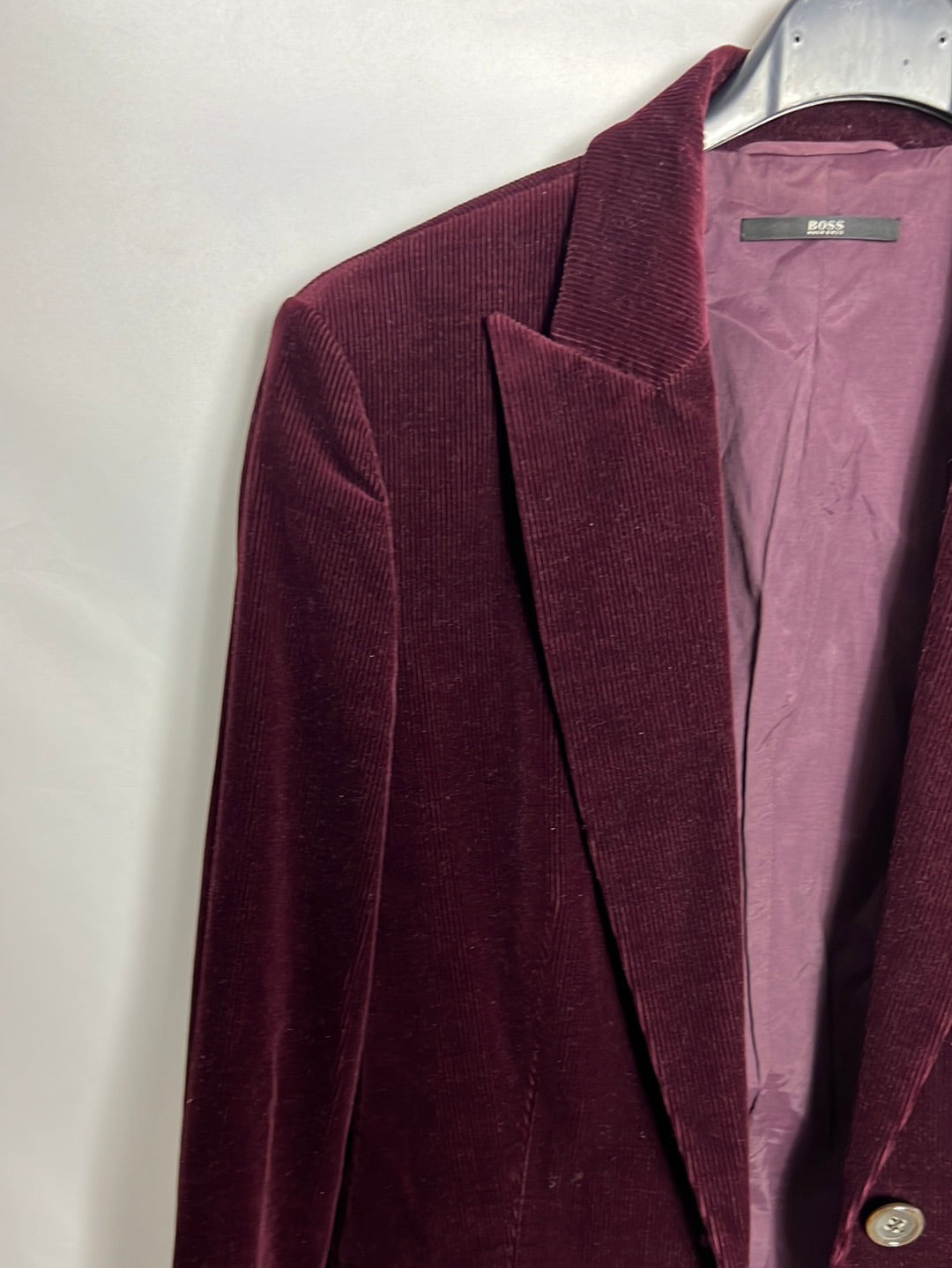 BOSS. Blazer micro pana burdeos. T 38