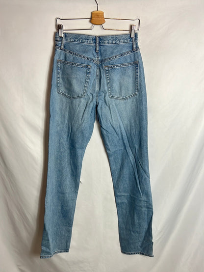 UNIQLO. Denim recto rotos. T 27(38)