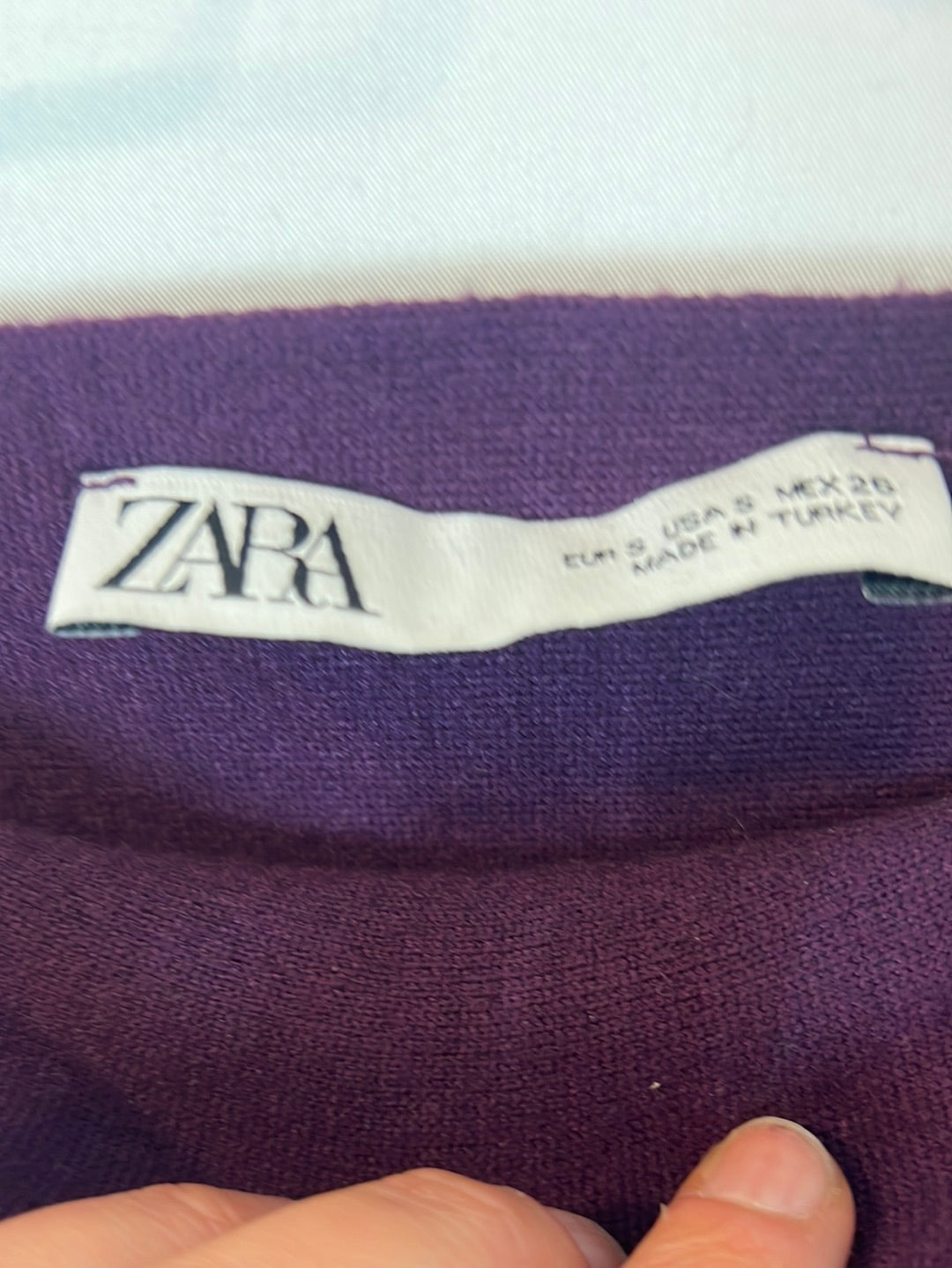 ZARA. Falda/top berenjena punto T.s