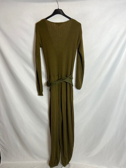 IS COMING. Mono verde punto lazada. T M