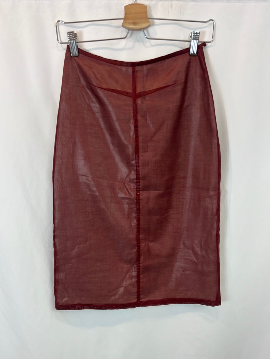 ZARA. Double-layer burgundy skirt Ts