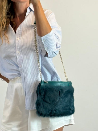 UTERQÜE. Bolso azul turquesa oscuro textura
