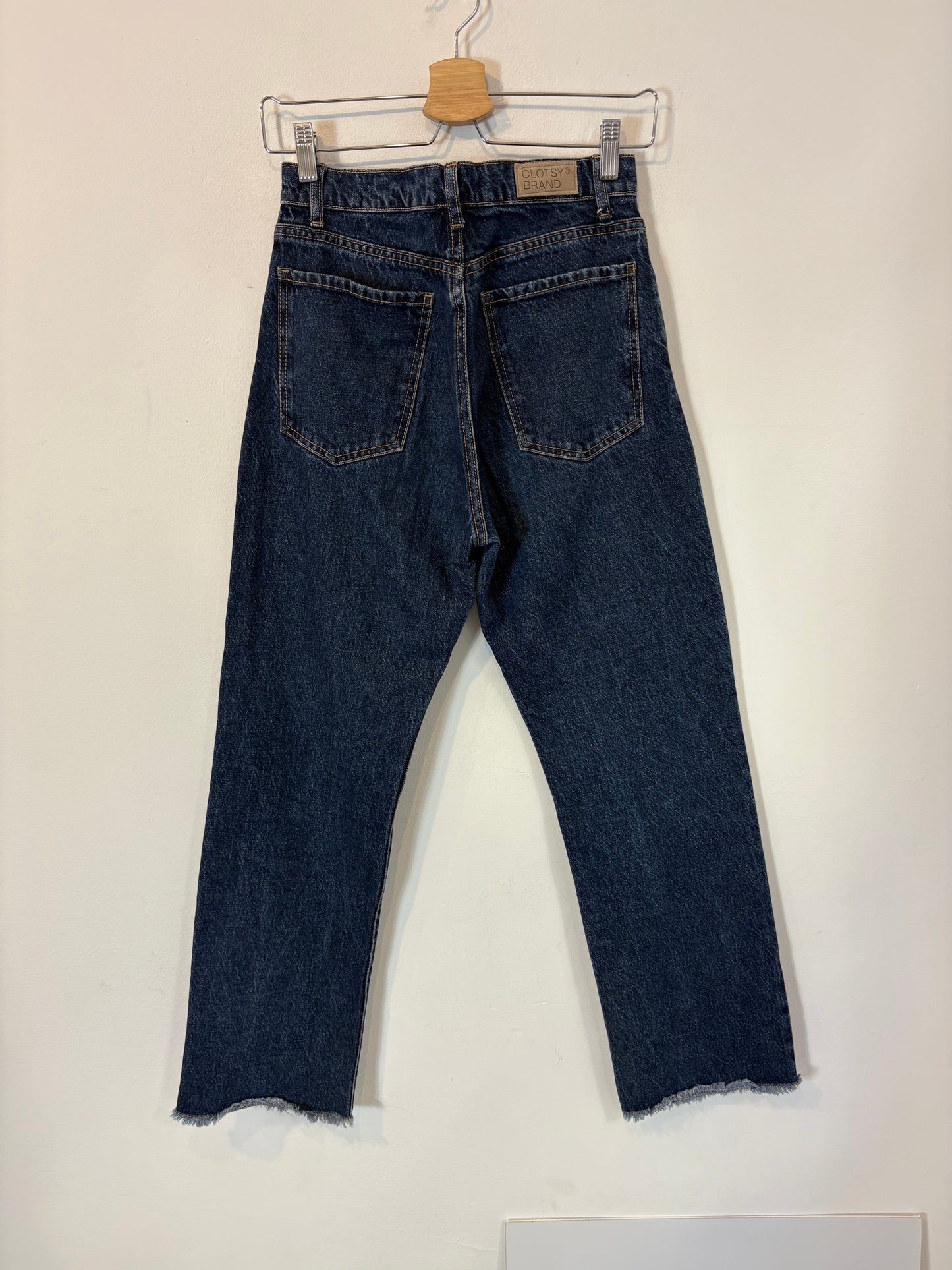 BARILOCHE. Houndstooth trousers size 36