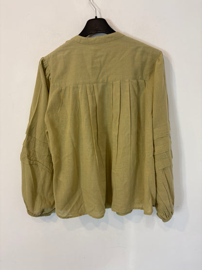 RENATTA&GO. Blusa verde tablas