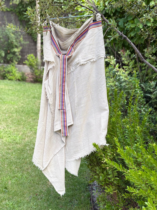 OTRAS. Falda pareo beige detalle cinturón. TU (S/M)