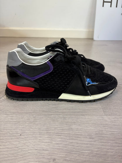 LOUIS VUITTON. Zapatillas piel