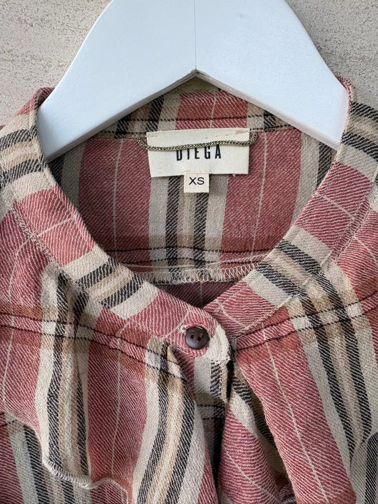 DIEGA.  Blusa cuadros y volantes mezcla