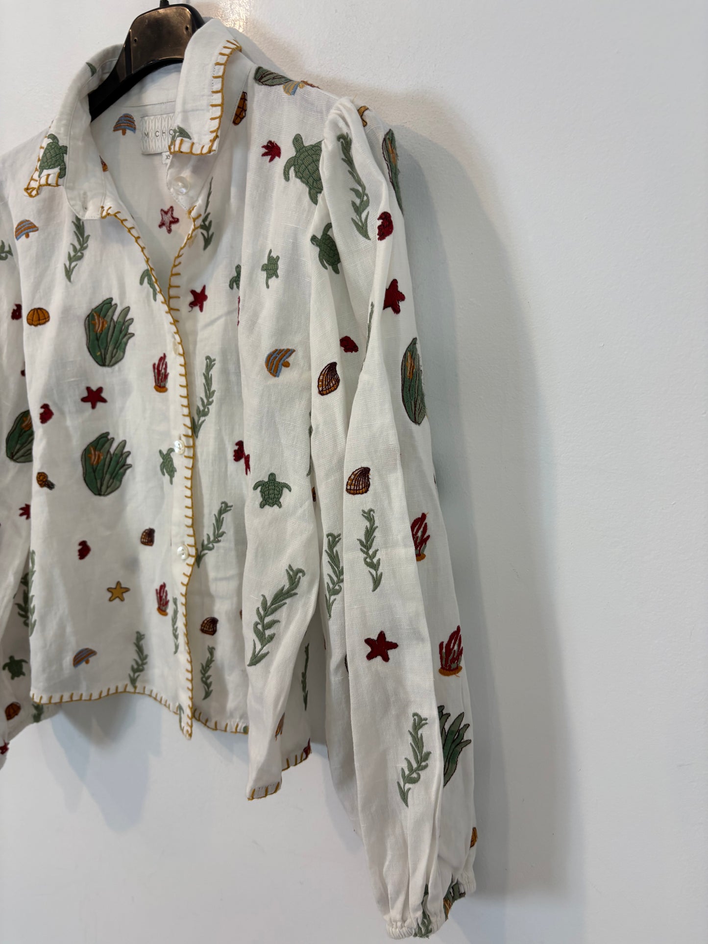 MICHONET. Blusa detalles bordados. T XS