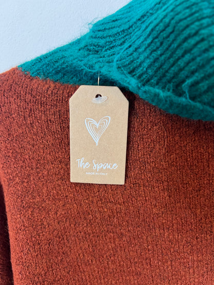 OTHERS. Green turtleneck sweater Tu(m)