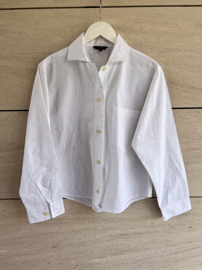MASSIMO DUTTI. Camisa blanca bolsillo. T XS