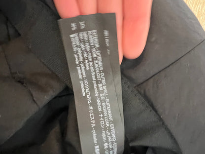 ZARA. Black bucket hat TM