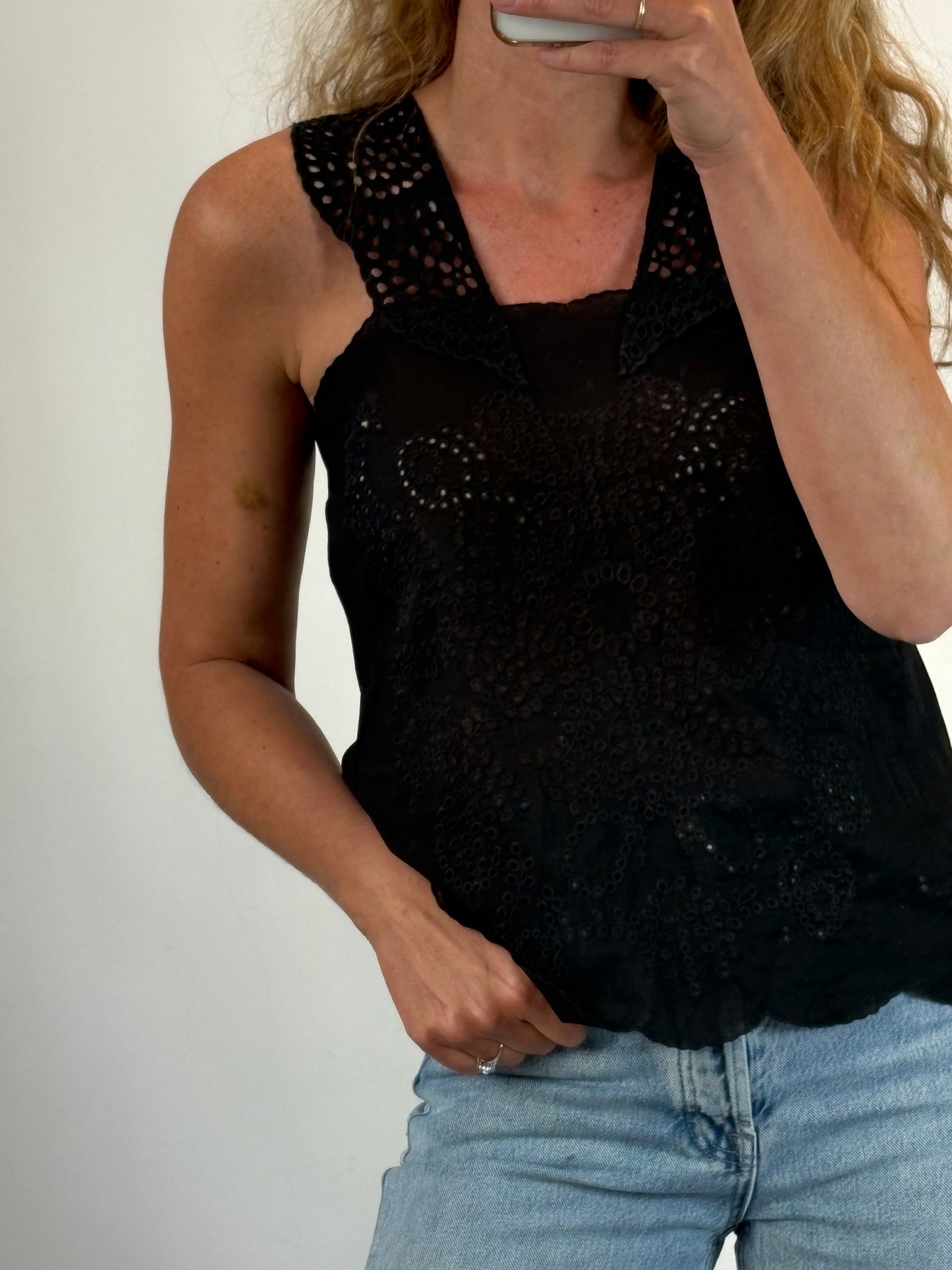 THE KOOPLES. Top negro troquelado