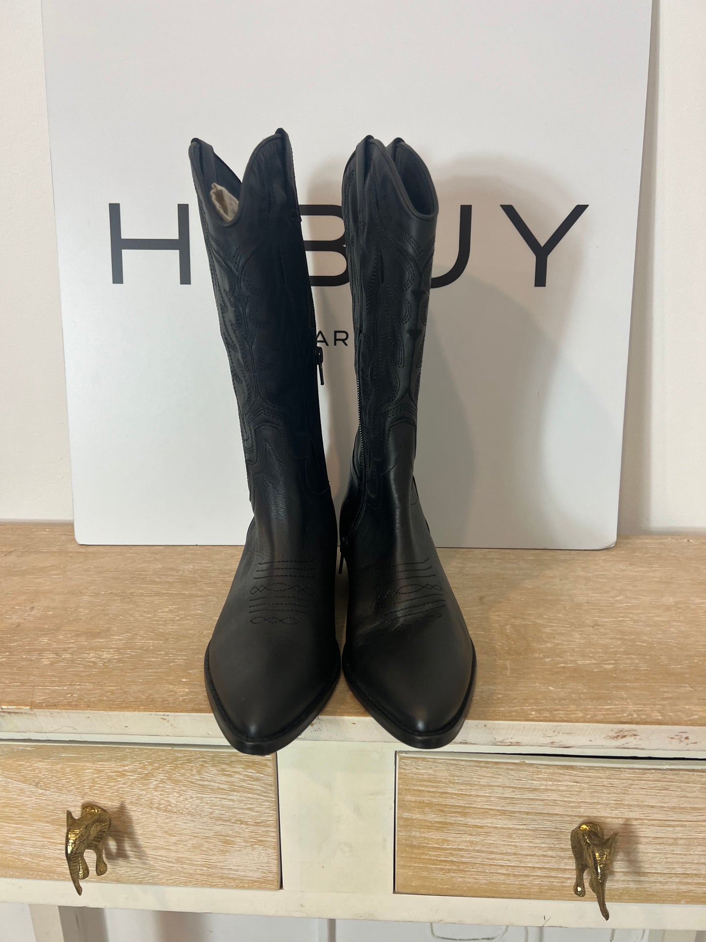 MICUIR. botas negras cowboy T.38