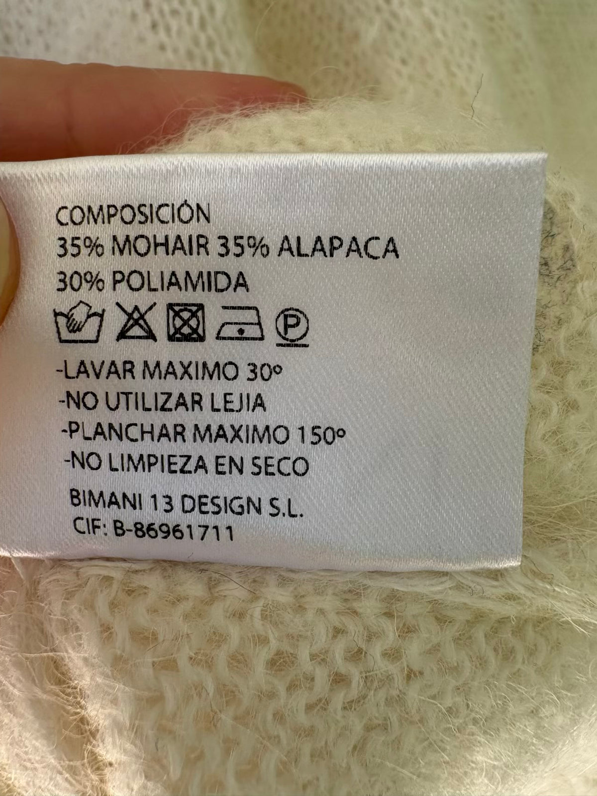 BIMANI. Cárdigan mohair color crudo