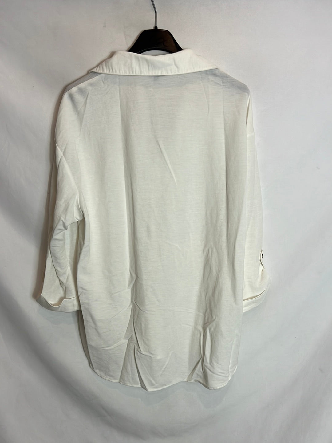 MASSIMO DUTTI. Off-white textured overshirt. TS
