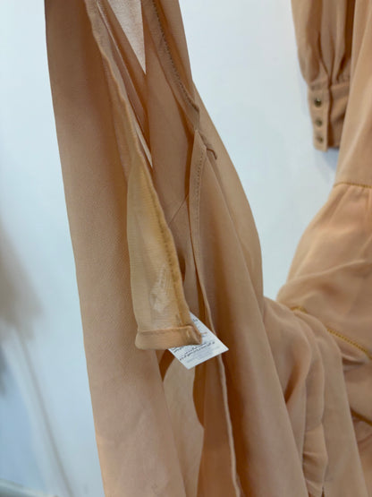 MANGO. Vestido largo vaporoso beige