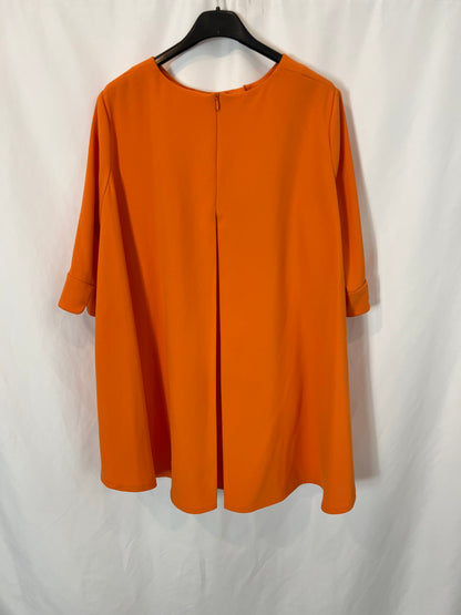 TARA JARMON. Top naranja asimétrico T.40