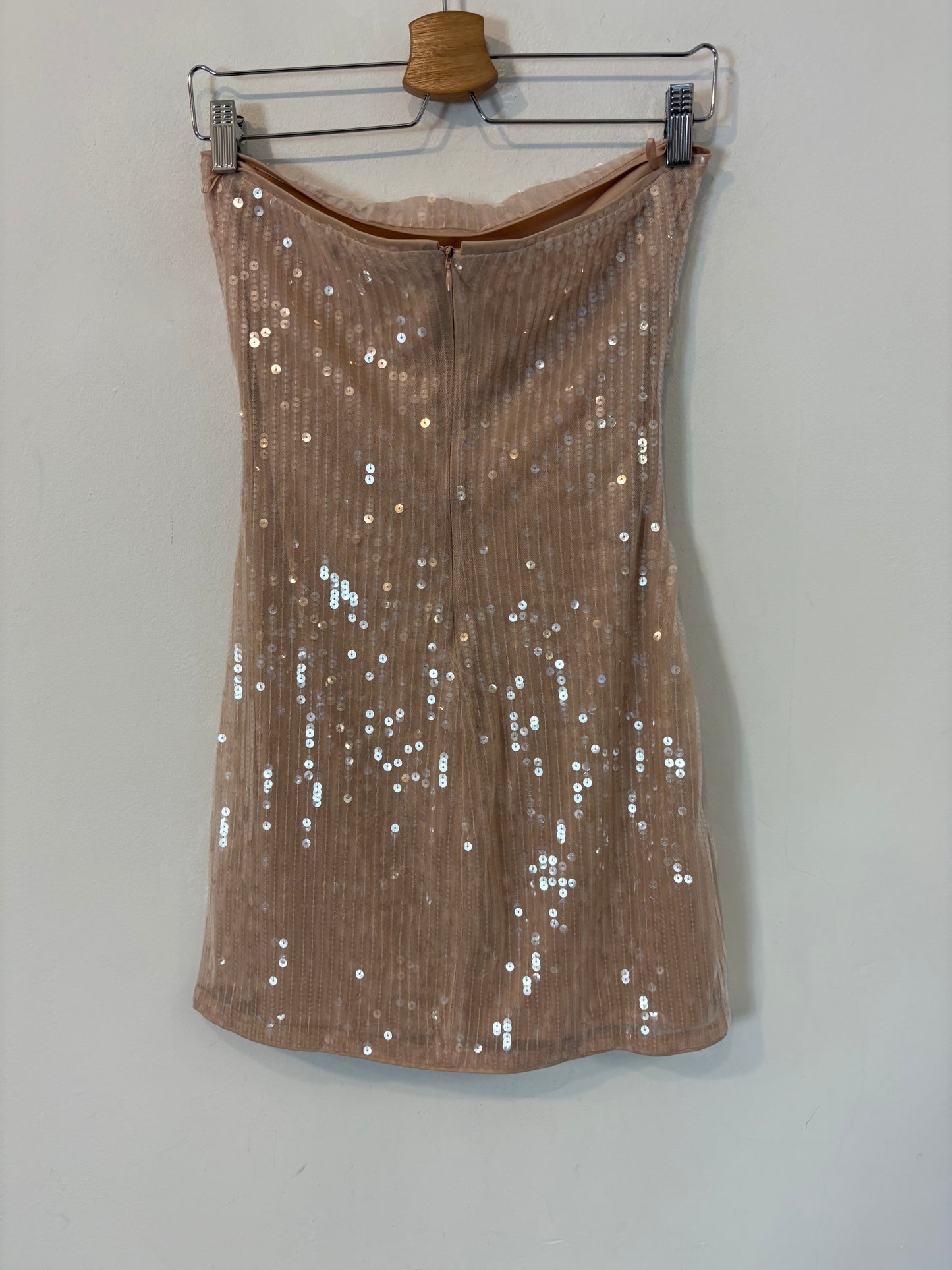 ZARA. Vestido corto lentejuelas palabra de honor