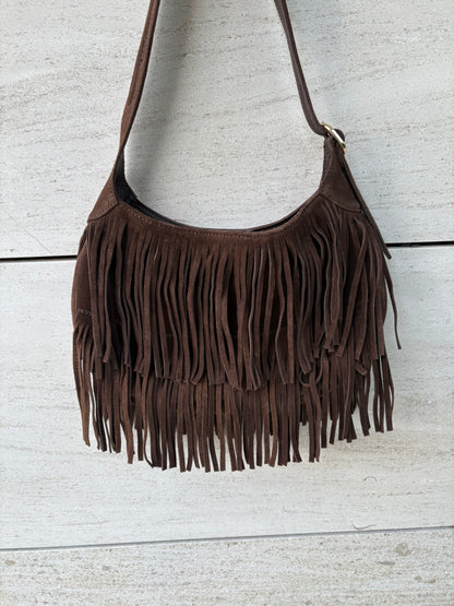 HOSS INTROPIA. Bolso marrón oscuro flecos