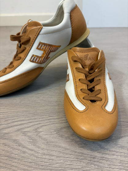 HOGAN. Zapatillas bicolor en piel