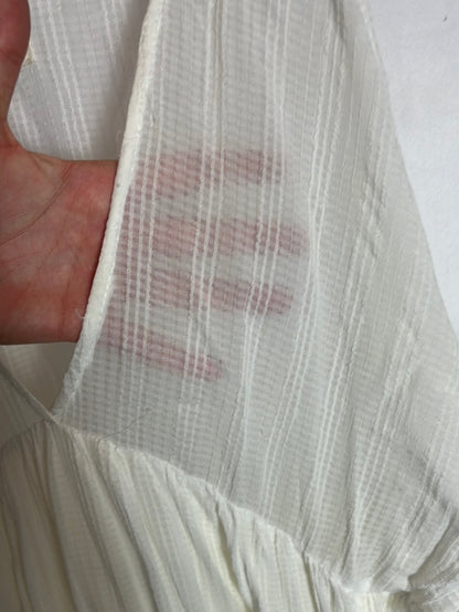 D'SANDRINE. Off-white textured midi dress. TS/M