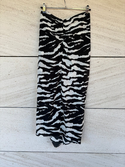 ISABEL MARANT. Animal print silk skirt, size 36