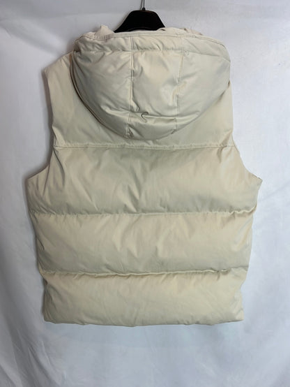 ZARA. Plumas sin mangas beige. T M