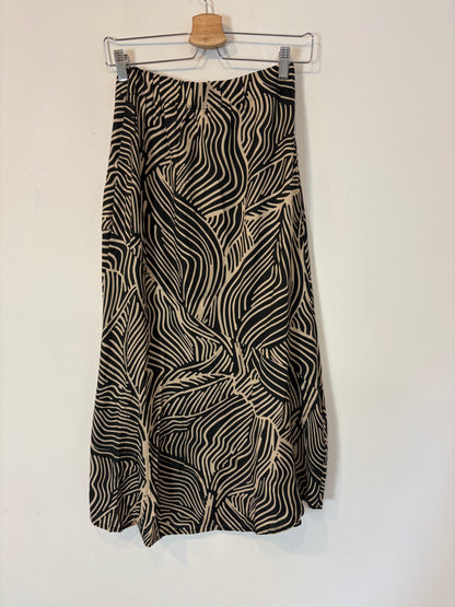 MUS&BOMBON. Falda larga fluida. T XS