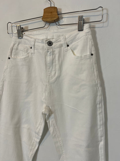 MULAYA. White bell-bottom Ts trousers