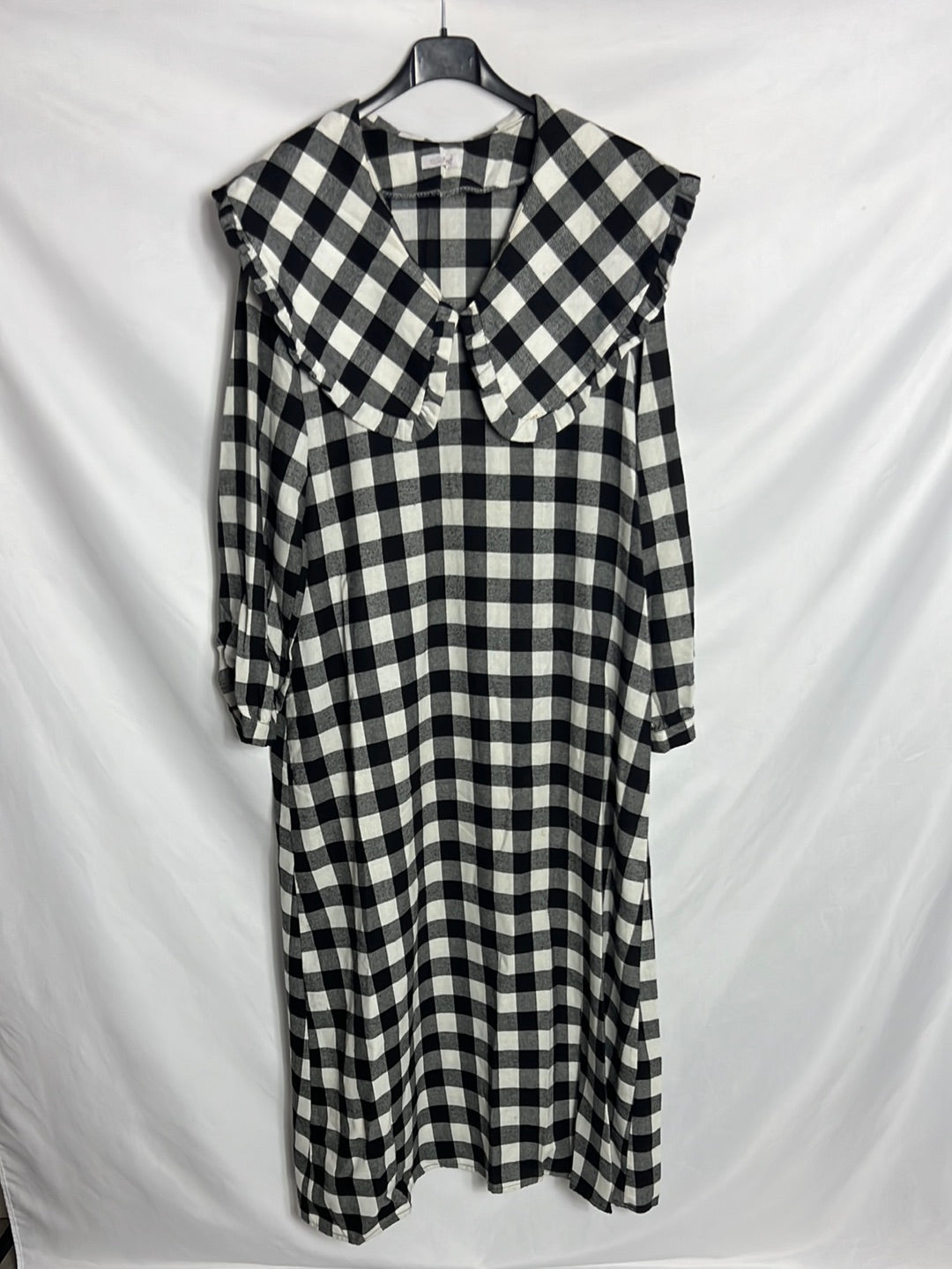 MATCHPOINT. Vestido midi cuadros. TU (M)