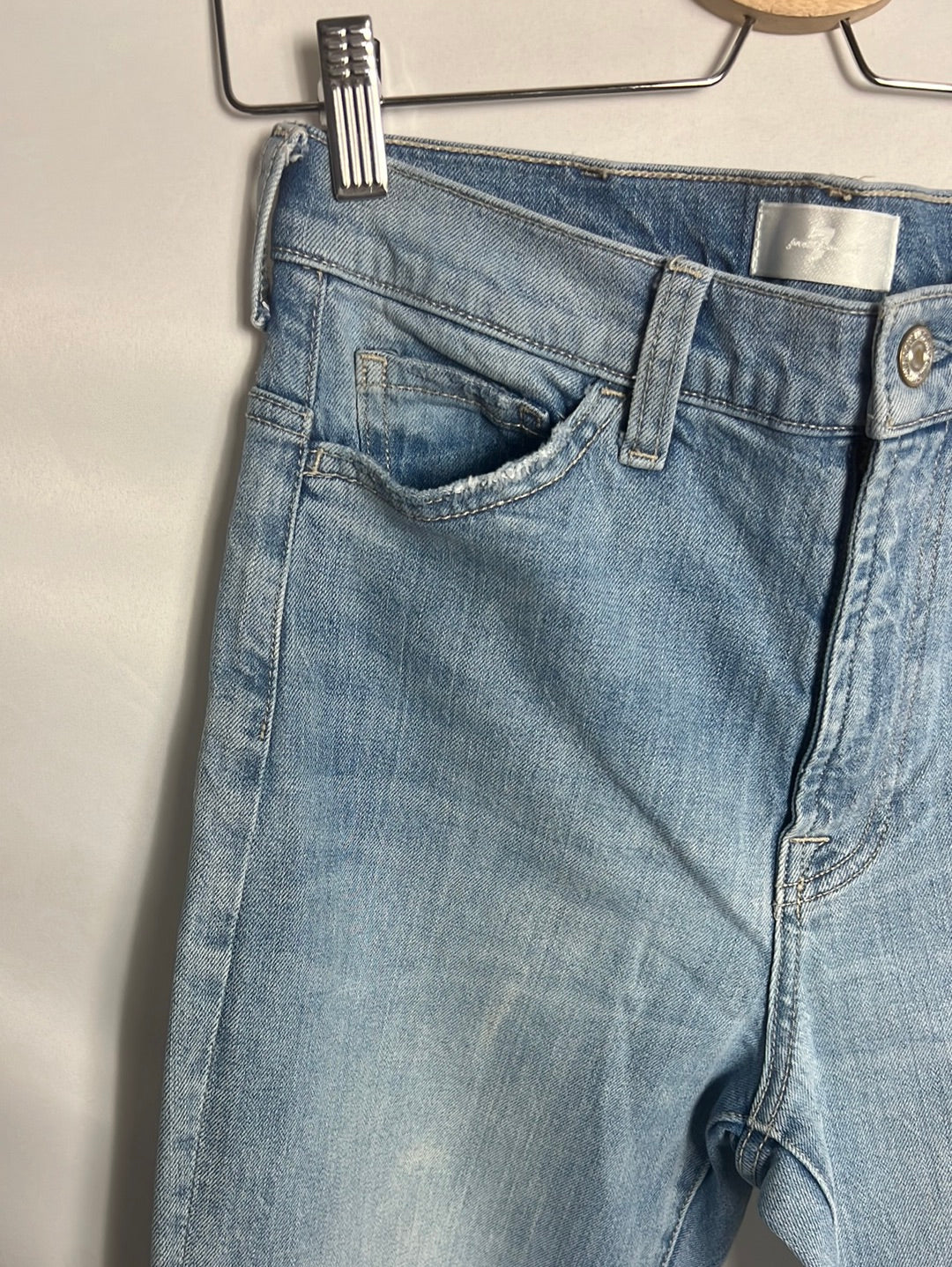 7 FOR ALL MAKIND. Denim rectos claros. T 27 (38)